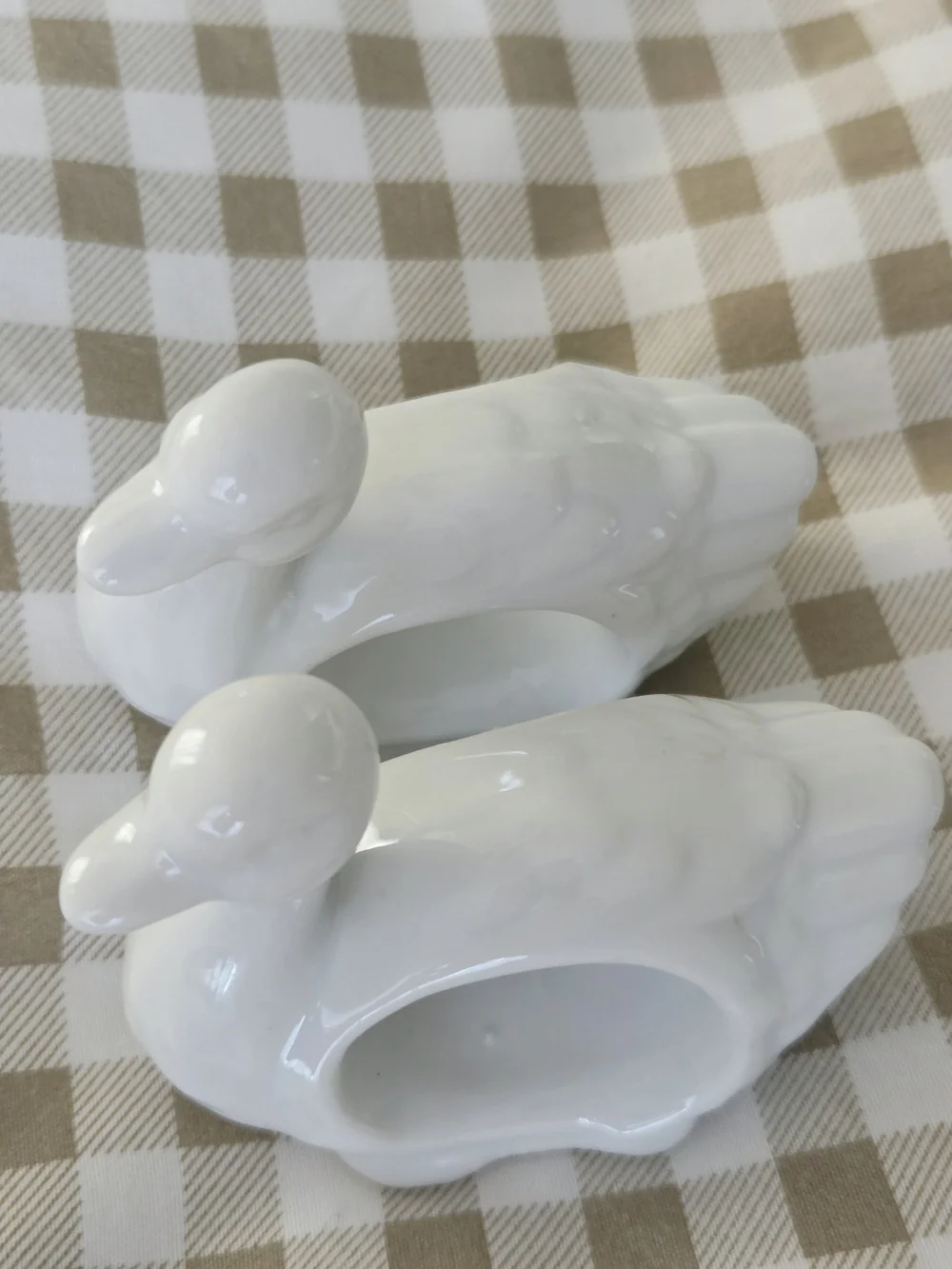 Vintage Set Of 2 White Ceramic / Porcelain Duck Napkin Rings